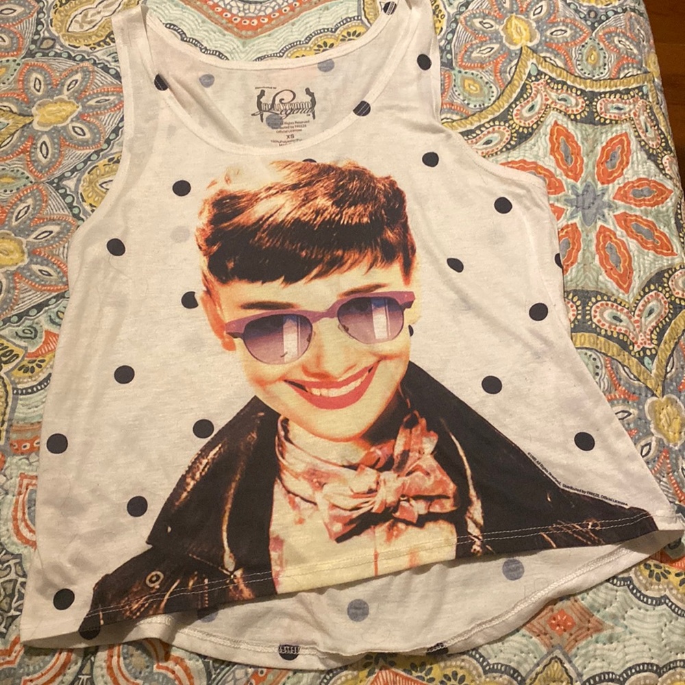 Hollywood Legends shirt white with black polka dots